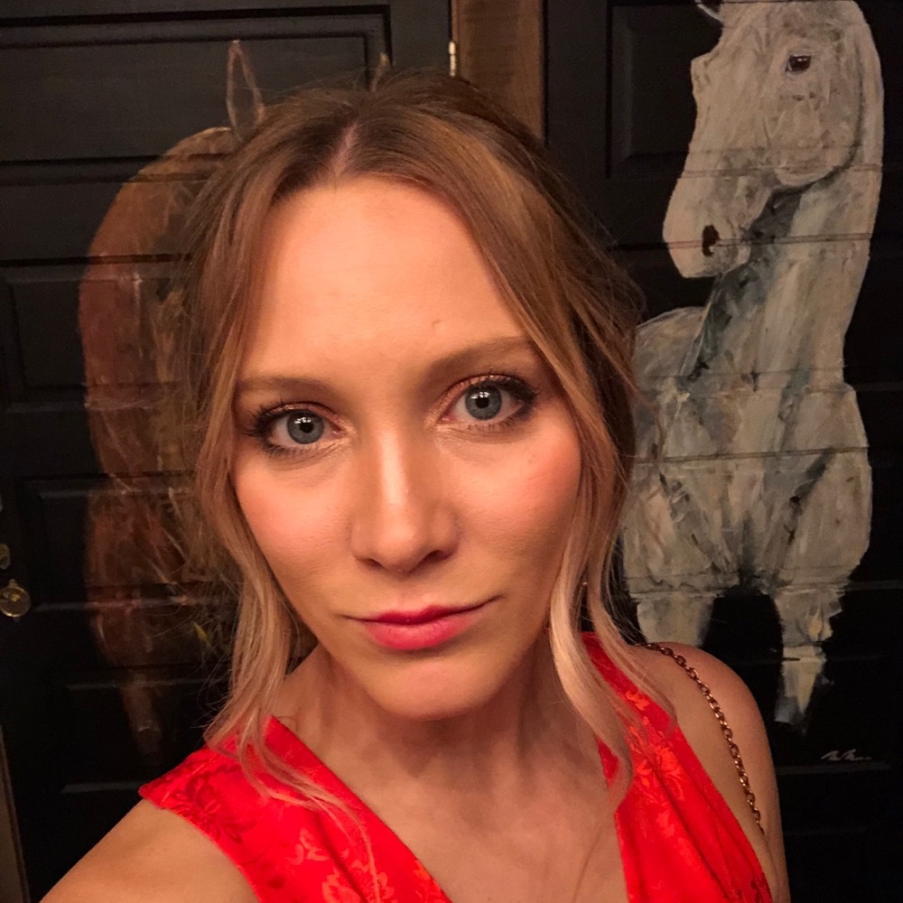 Meet your Posher, Nicole